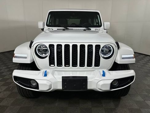 Used 2021 Jeep Wrangler Unlimited Sahara image 8