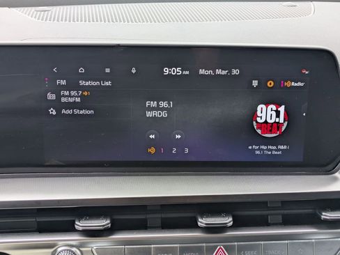 Used 2025 Kia Telluride S image 21