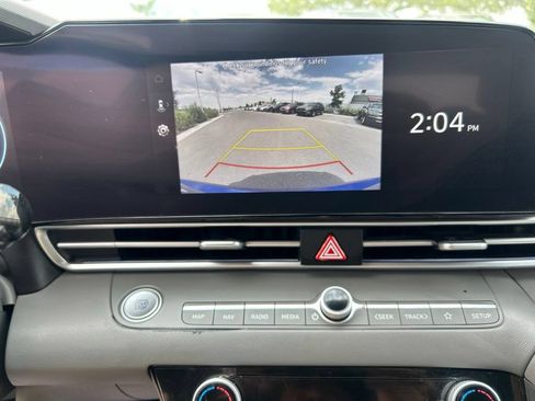 Used 2024 Hyundai Elantra SEL FWD image 27
