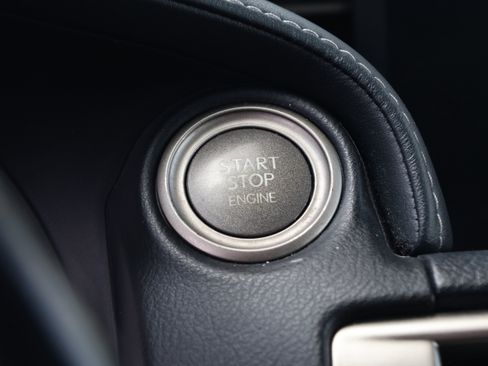 Used 2015 Lexus IS 250 RWD image 22