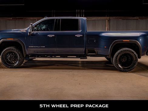 Used 2020 GMC Sierra 3500 Denali w/ Denali Ultimate Package image 6