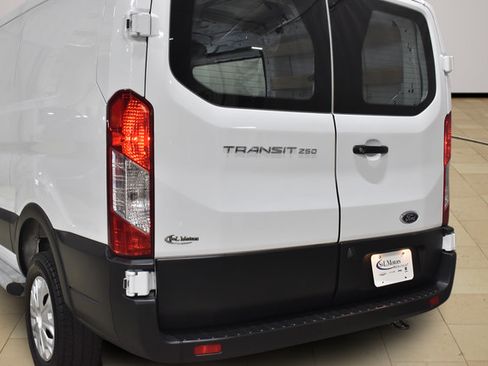 Used 2025 Ford Transit 250 Low Roof w/ Exterior Upgrade Package RWD image 14