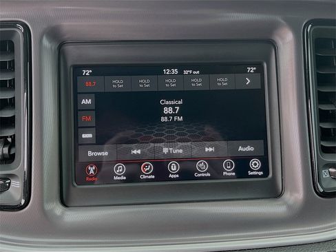 Used 2022 Dodge Challenger SXT w/ Driver Convenience Group image 14