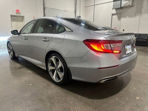 Used 2020 Honda Accord Touring image 7