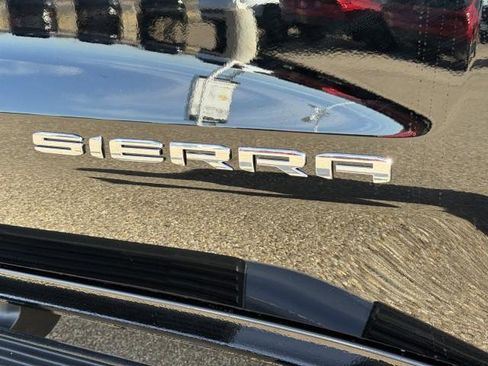 New 2026 GMC Sierra 1500 SLT image 13
