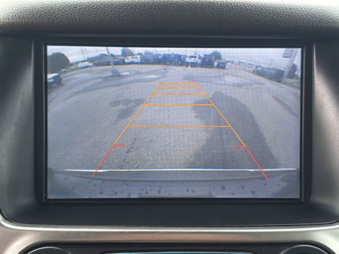 Used 2015 Chevrolet Suburban LTZ image 31