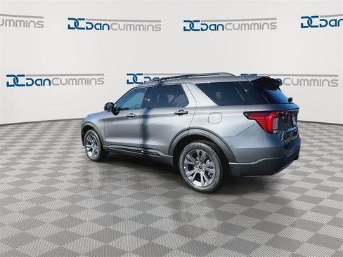 New 2026 Ford Explorer Active image 6