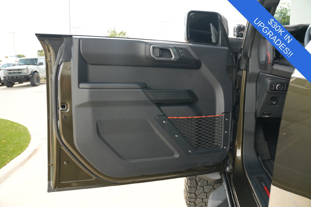 Used 2025 Ford Bronco Raptor AWD/4WD image 29