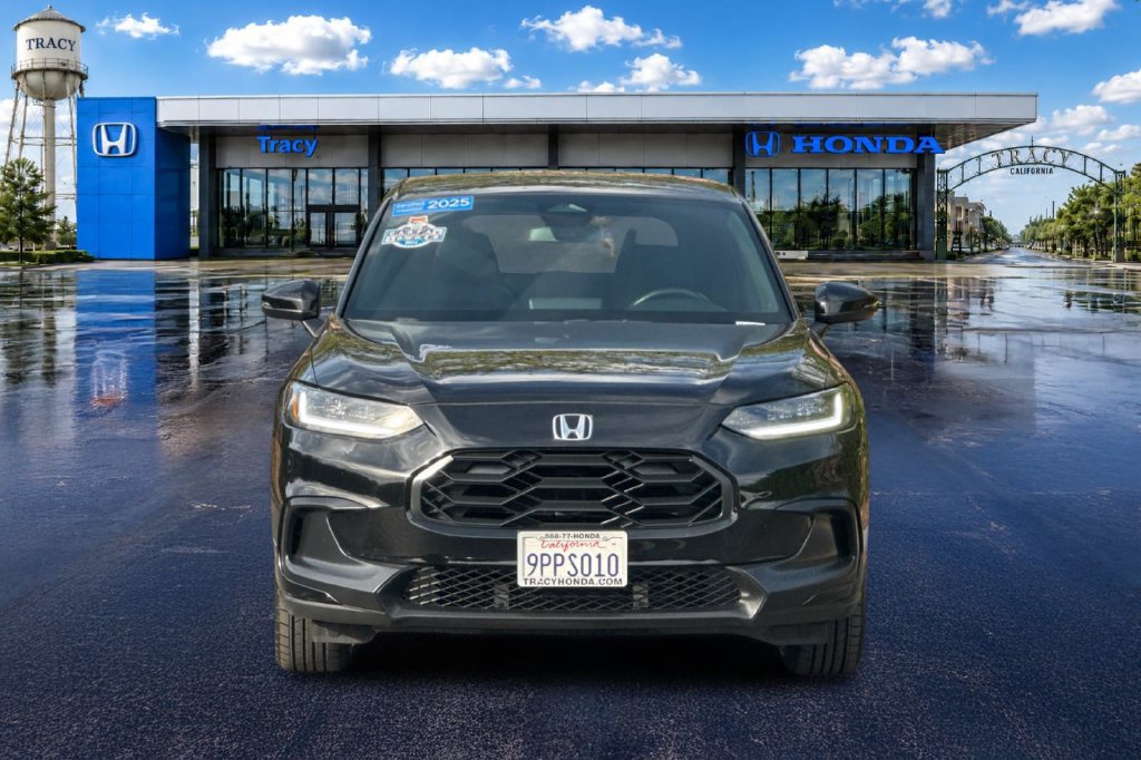 Certified 2025 Honda HR-V Sport image 16