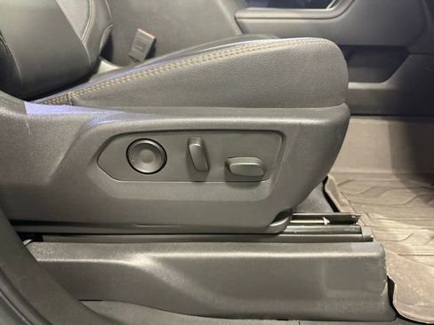 Used 2024 GMC Sierra 2500 AT4 w/ AT4 Premium Plus Package image 29