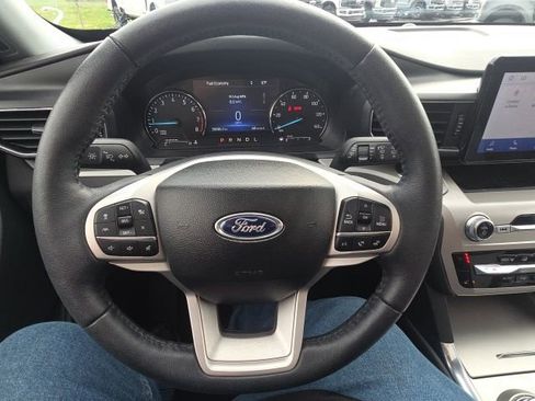 Used 2023 Ford Explorer XLT w/ Equipment Group 202A image 37