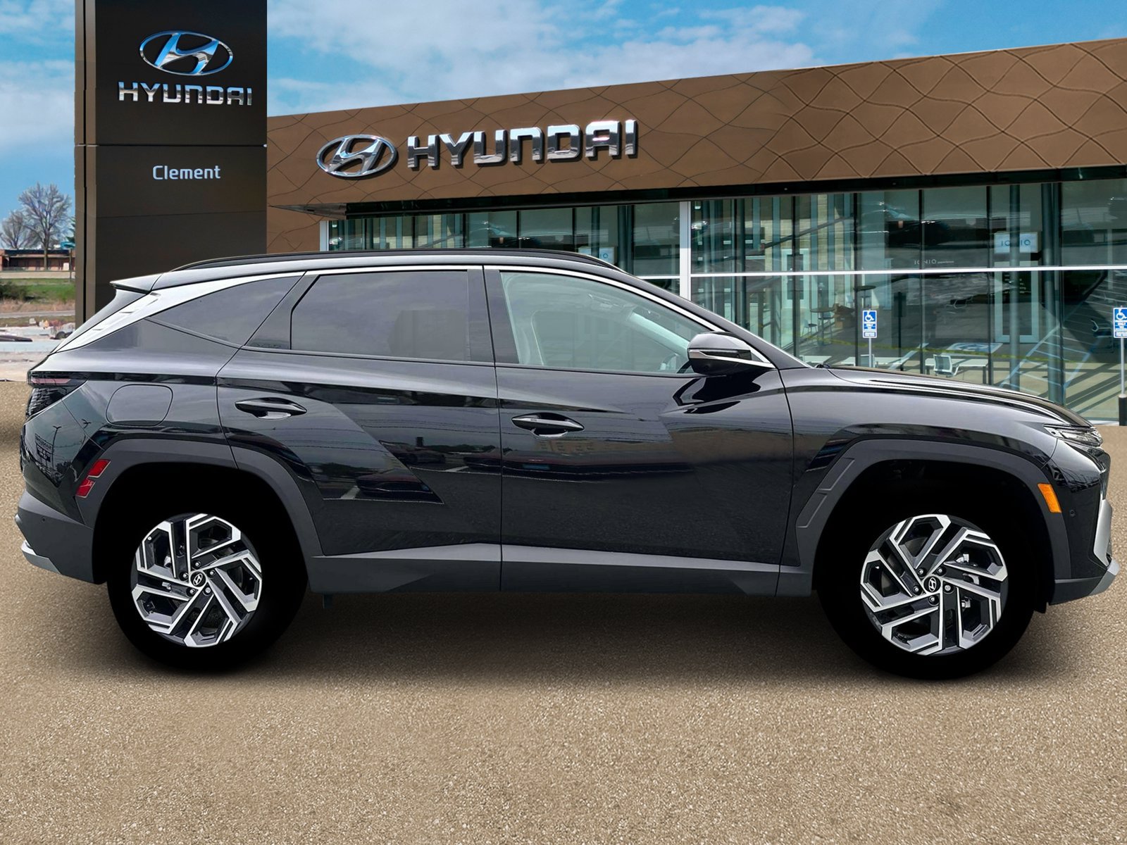 New 2026 Hyundai Tucson Limited AWD/4WD image 9