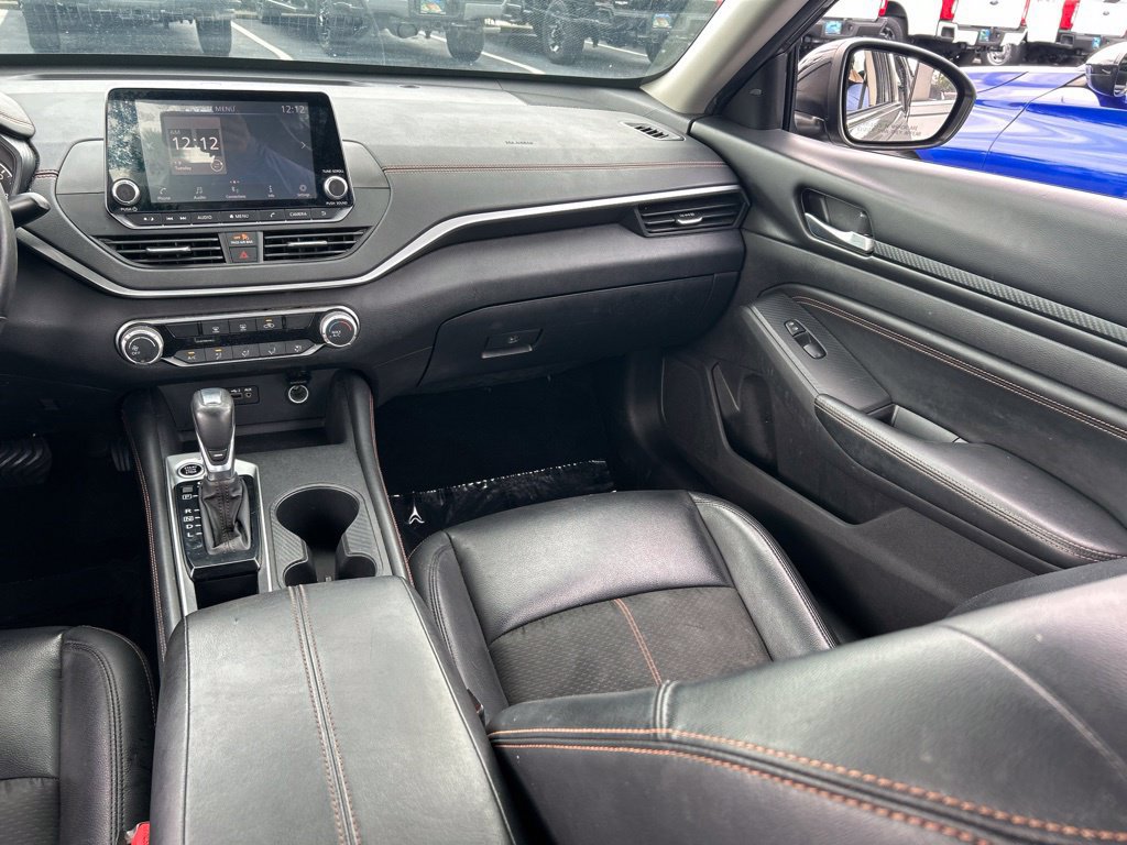 Used 2020 Nissan Altima 2.5 SR FWD image 11