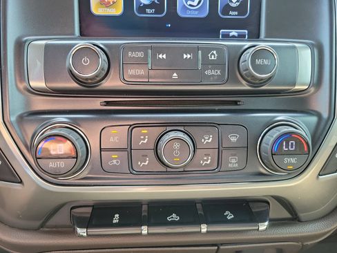 Used 2017 Chevrolet Silverado 1500 LTZ Z71 AWD/4WD image 21