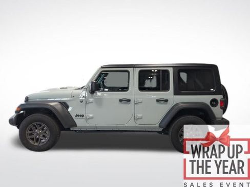 Used 2024 Jeep Wrangler Sport S image 23