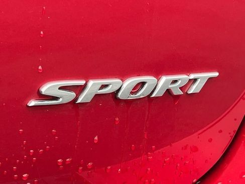 Used 2023 Honda Odyssey Sport image 2