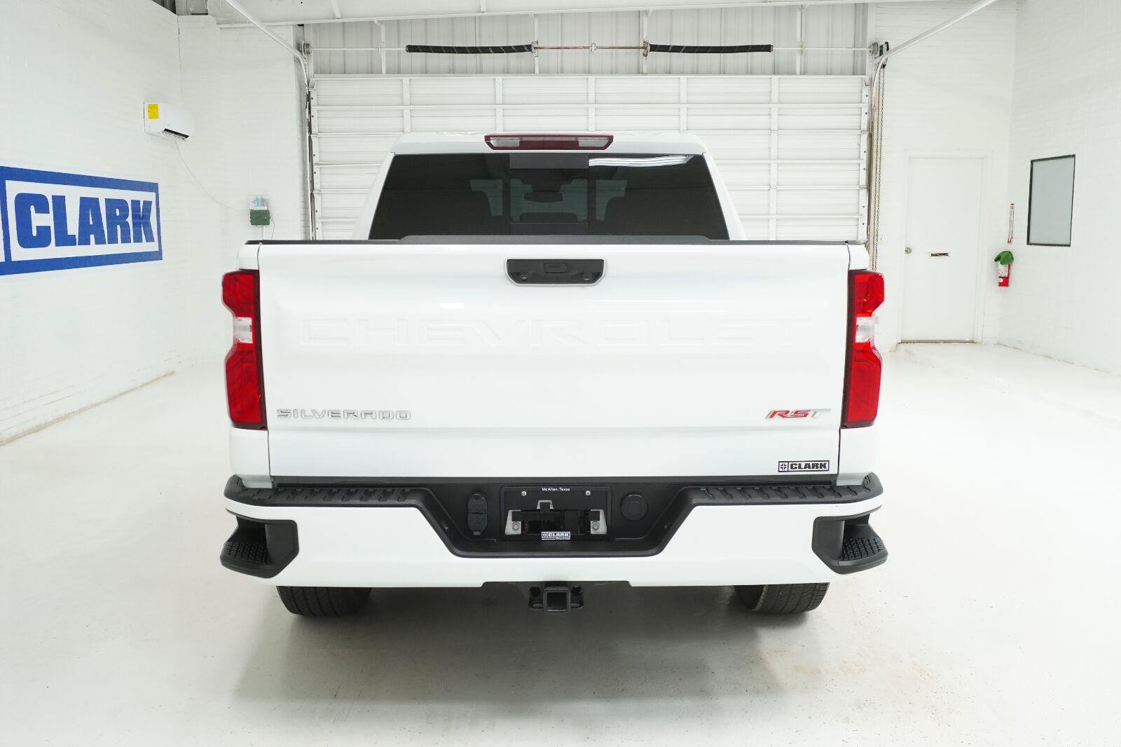 Used 2025 Chevrolet Silverado 1500 RST w/ Texas Edition Plus RWD image 25