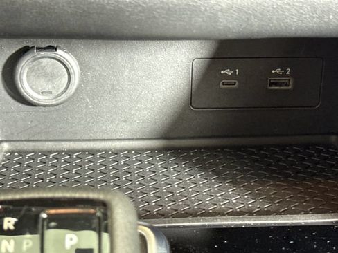 Used 2024 Nissan Pathfinder SV AWD/4WD image 40