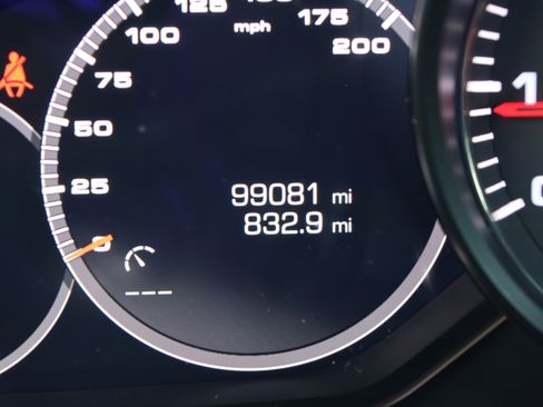 Used 2017 Porsche Panamera 4S image 20