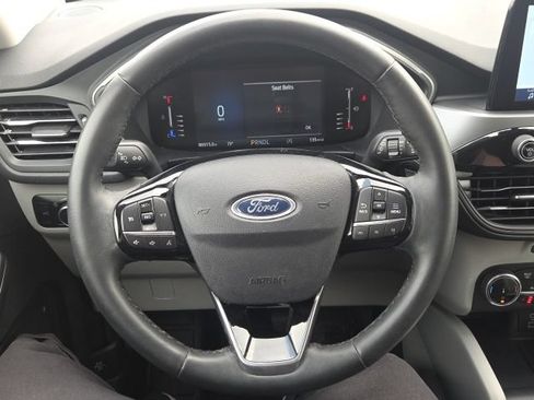 Certified 2023 Ford Escape Active AWD/4WD image 37