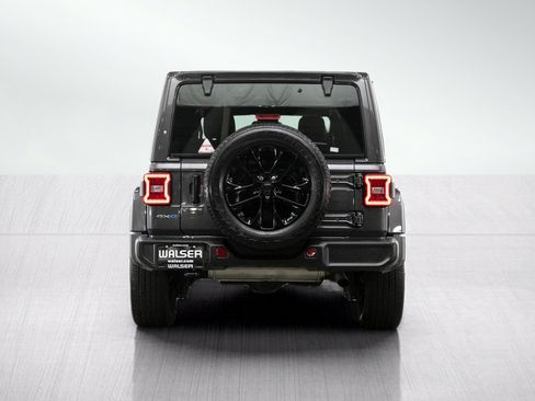 Used 2021 Jeep Wrangler Unlimited Sahara w/ Cold Weather Group AWD/4WD image 4