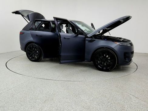 New 2026 Land Rover Range Rover Sport Dynamic SE image 10