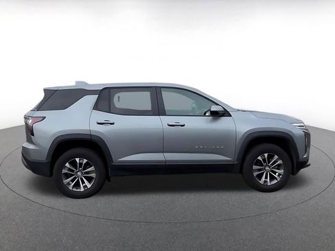 Used 2025 Chevrolet Equinox LT image 14