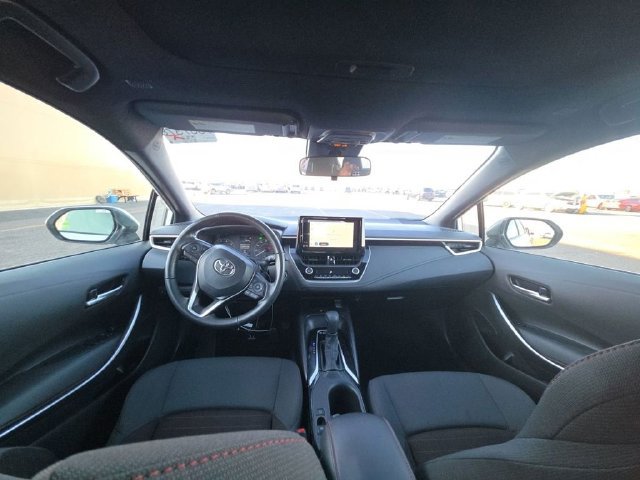 Used 2024 Toyota Corolla SE w/ SE Package FWD image 10