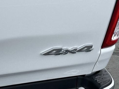 Used 2023 RAM 1500 Big Horn AWD/4WD image 16