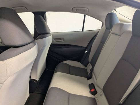 Used 2025 Toyota Corolla LE w/ Convenience Package FWD image 36