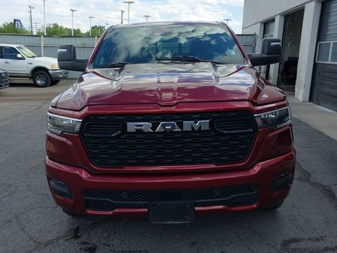 Used 2025 RAM 1500 Big Horn AWD/4WD image 1