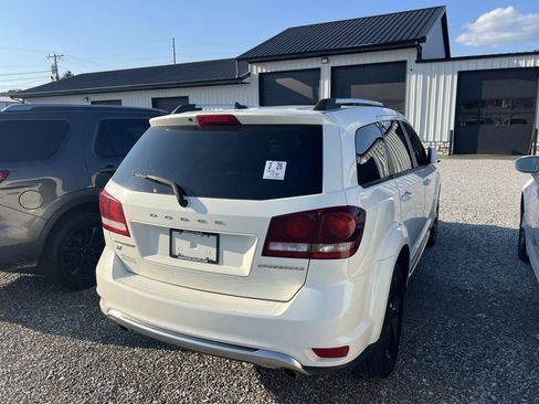 Used 2018 Dodge Journey Crossroad AWD/4WD image 4