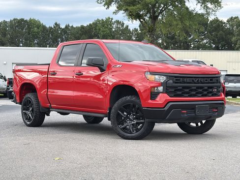 Used 2023 Chevrolet Silverado 1500 Custom Trail Boss AWD/4WD image 5