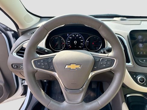 Used 2024 Chevrolet Malibu LT FWD image 13