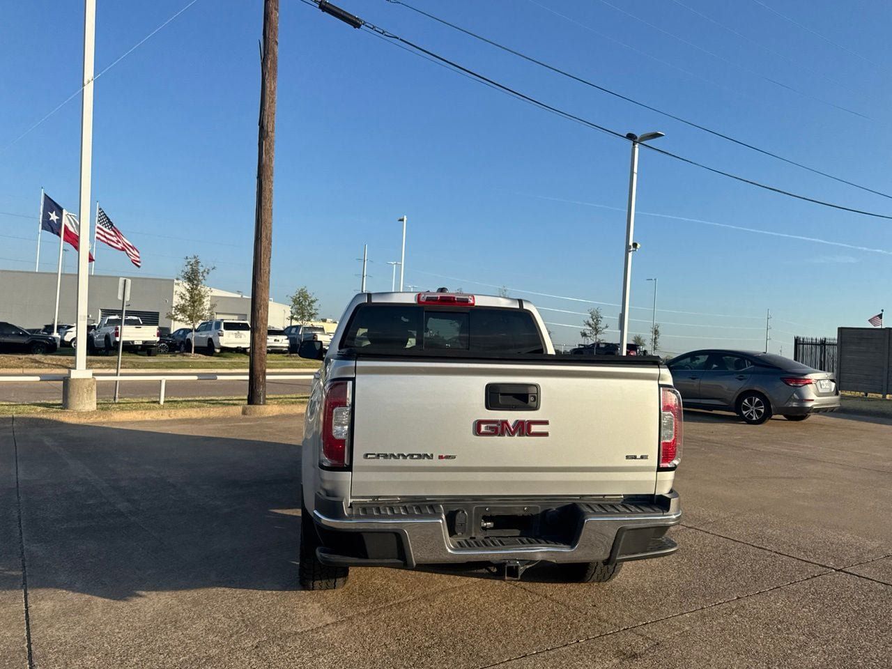 Used 2018 GMC Canyon SLE w/ SLE Convenience Package RWD image 18