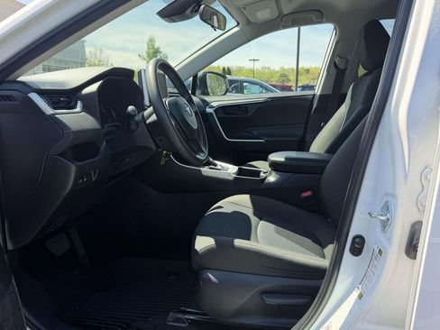 Used 2024 Toyota RAV4 LE image 15