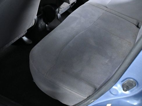 Used 2011 Honda Fit image 19