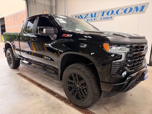 Used 2024 Chevrolet Silverado 1500 RST AWD/4WD image 3