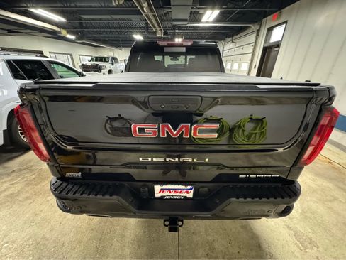 Certified 2021 GMC Sierra 1500 Denali w/ Denali Premium Package image 5