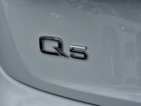 Certified 2024 Audi Q5 2.0T Premium image 31