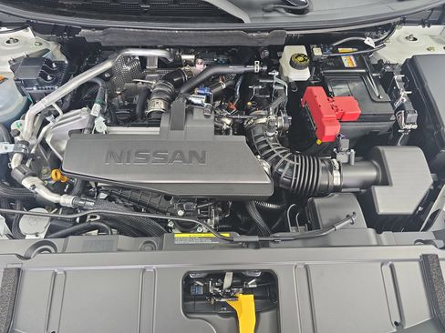 New 2026 Nissan Rogue Platinum image 31