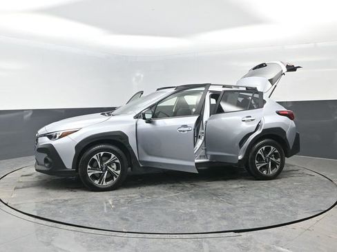 Used 2025 Subaru Crosstrek 2.0i Premium image 36