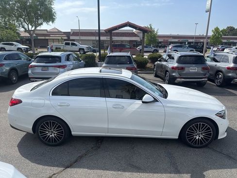 Used 2023 Mercedes-Benz C 300 Sedan image 4