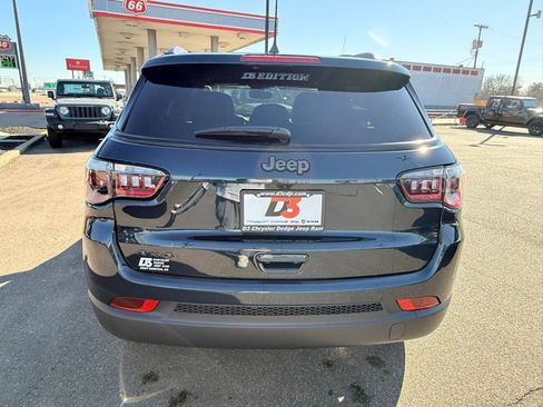 New 2026 Jeep Compass Latitude AWD/4WD image 35