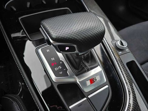Used 2022 Audi S4 Premium Plus image 35