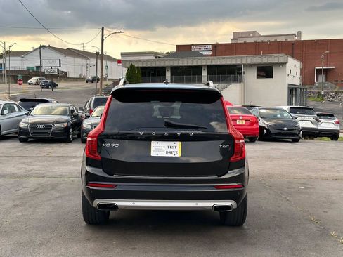 Used 2017 Volvo XC90 T6 Momentum w/ Vision Package AWD/4WD image 9