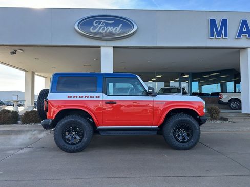 Used 2025 Ford Bronco Stroppe Edition image 7