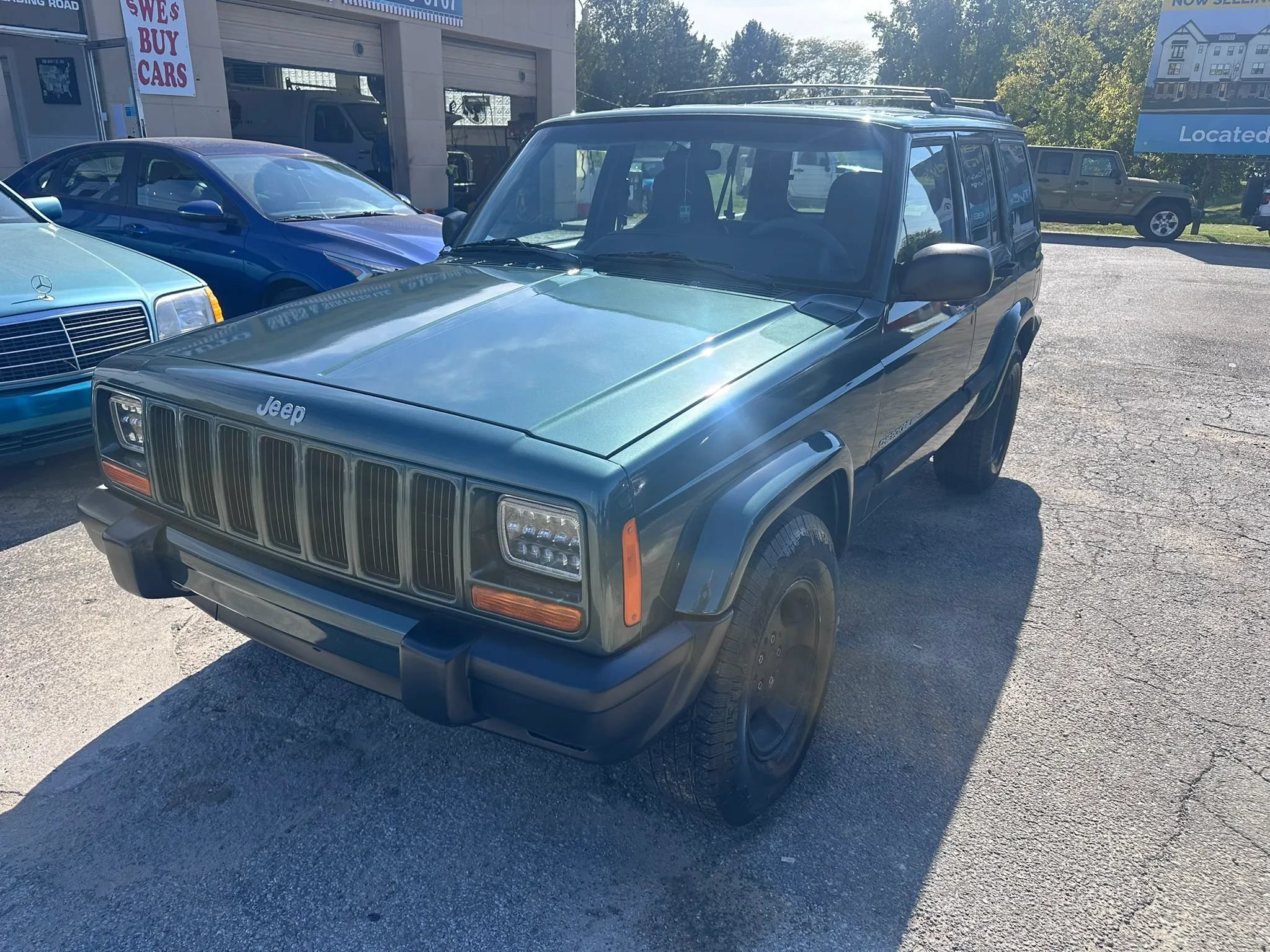 Used 2001 Jeep Cherokee Sport AWD/4WD image 3