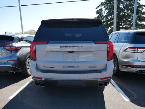 Used 2025 GMC Yukon XL Denali Ultimate image 6
