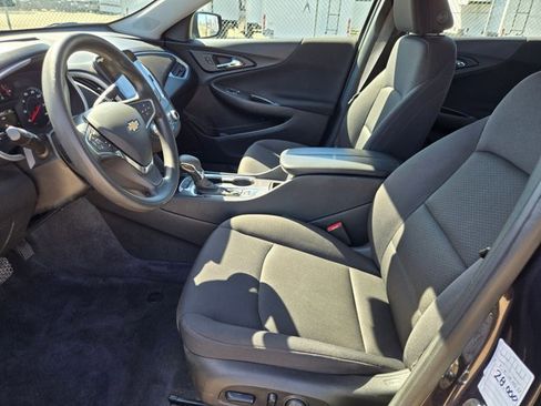 Used 2023 Chevrolet Malibu LT image 15